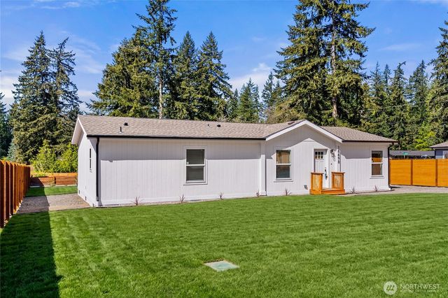 18495 SE Covington Sawyer Road, Kent, WA 98042