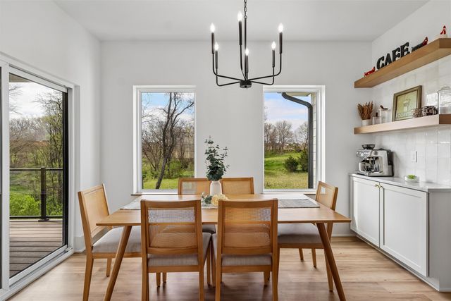 990 Harrington Way, Waukee, IA 50263