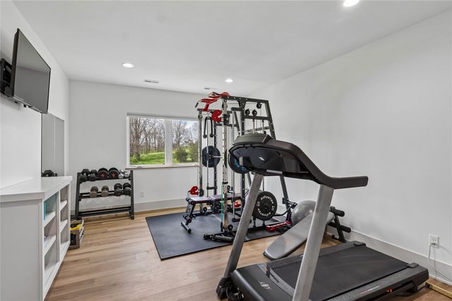 990 Harrington Way, Waukee, IA 50263
