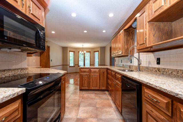 3423 W Morningside Court, Springfield, MO 65807