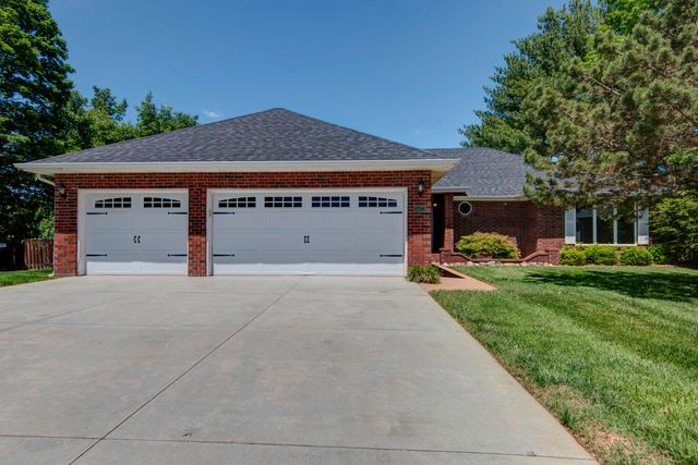 3423 W Morningside Court, Springfield, MO 65807