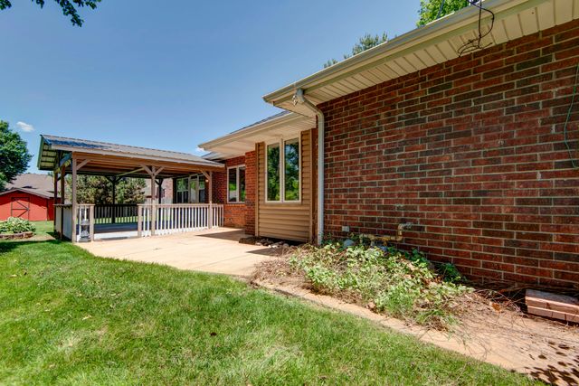 3423 W Morningside Court, Springfield, MO 65807