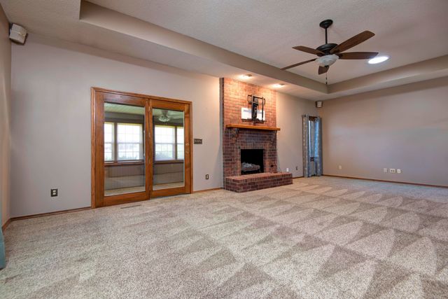 3423 W Morningside Court, Springfield, MO 65807