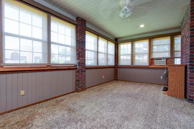 3423 W Morningside Court, Springfield, MO 65807