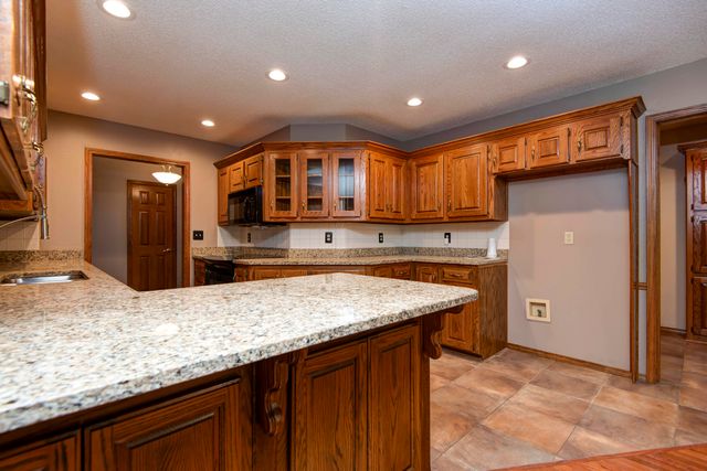 3423 W Morningside Court, Springfield, MO 65807
