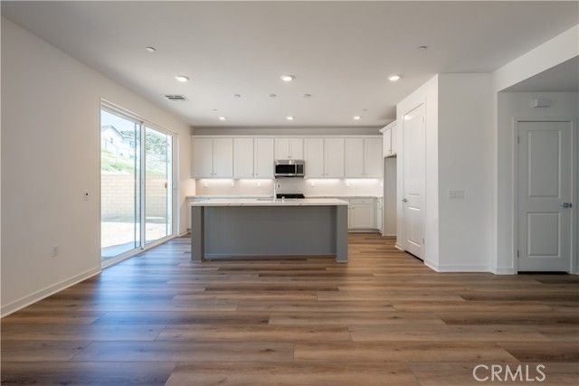 28823 Appaloosa Place, Castaic, CA 91384