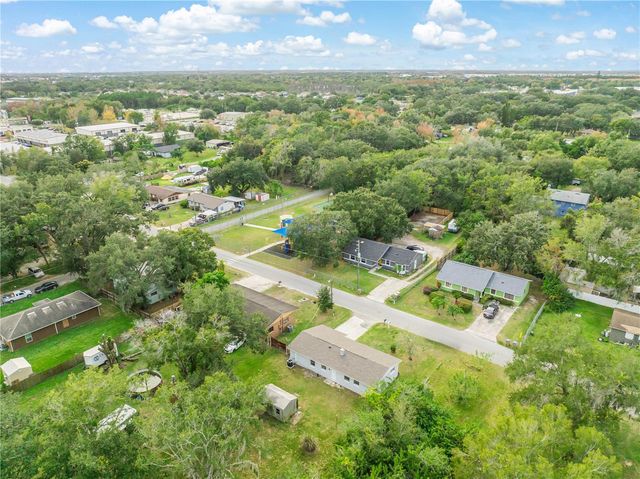 2927 TAMPA AVENUE, Kissimmee, FL 34744