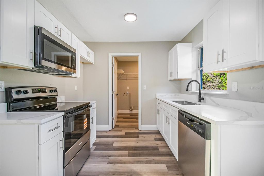 Image 15 of property listing at 2927 TAMPA AVENUE, Kissimmee, FL 34744