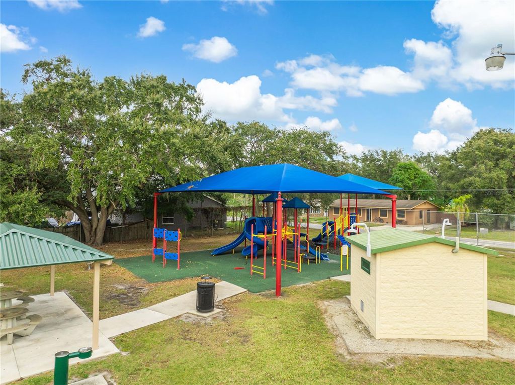 Image 36 of property listing at 2927 TAMPA AVENUE, Kissimmee, FL 34744