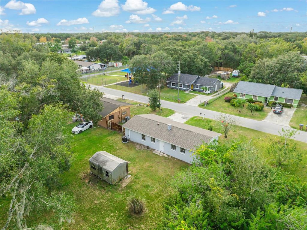 Image 39 of property listing at 2927 TAMPA AVENUE, Kissimmee, FL 34744