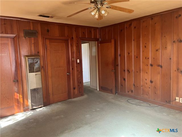 1801 N Goldman Street, Victoria, TX 77901