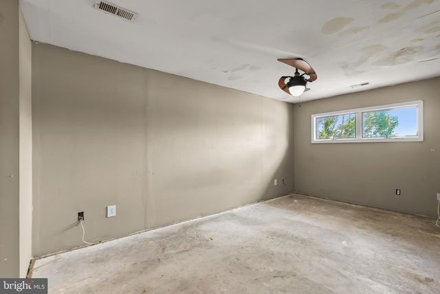 1212 BURKE RD, Baltimore, MD 21220
