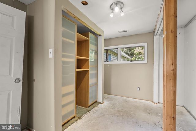 1212 BURKE RD, Baltimore, MD 21220