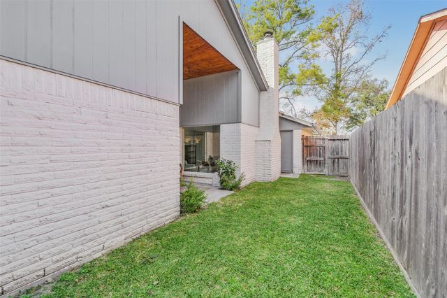 3615 Mayfield Oaks Lane, Houston, TX 77088