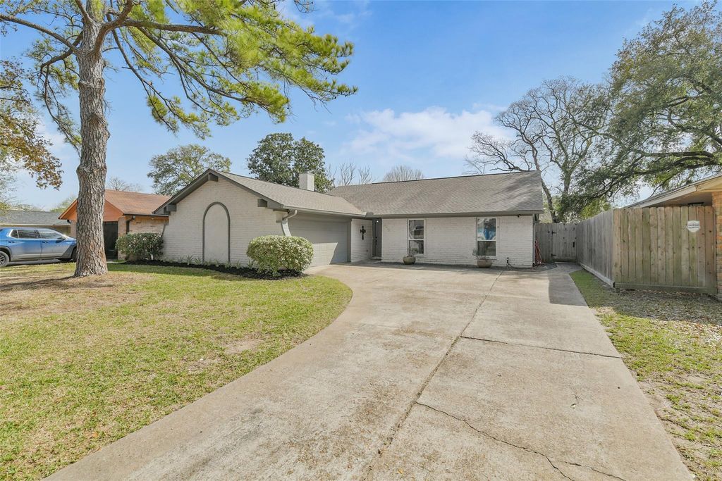 3615 Mayfield Oaks Lane, Houston, TX 77088