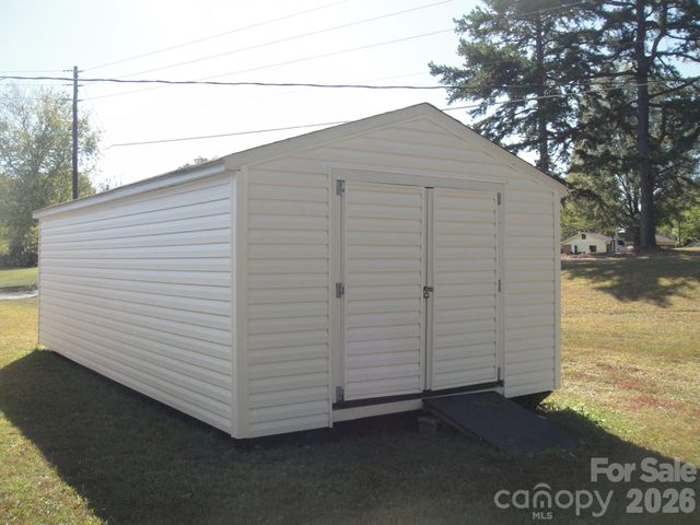 138 DOWNING Street, Troutman, NC 28166