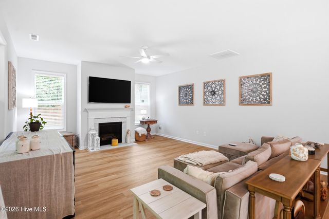 9897 Red Fox Run SE, Winnabow, NC 28479
