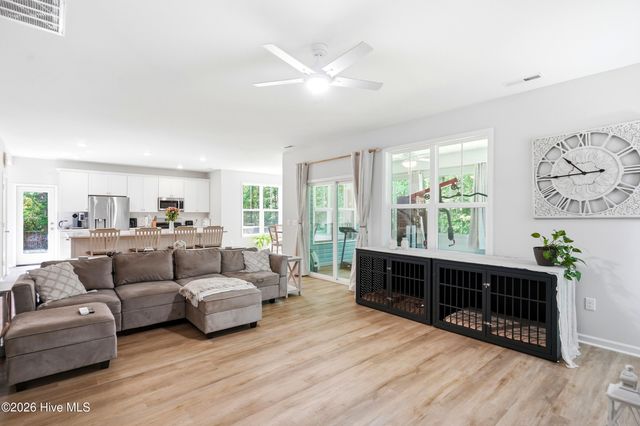 9897 Red Fox Run SE, Winnabow, NC 28479