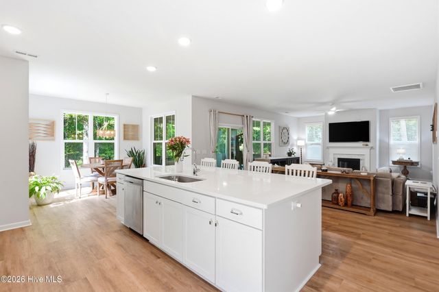 9897 Red Fox Run SE, Winnabow, NC 28479