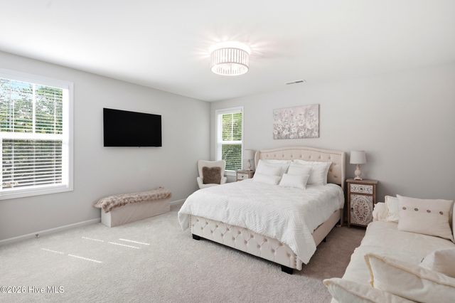 9897 Red Fox Run SE, Winnabow, NC 28479