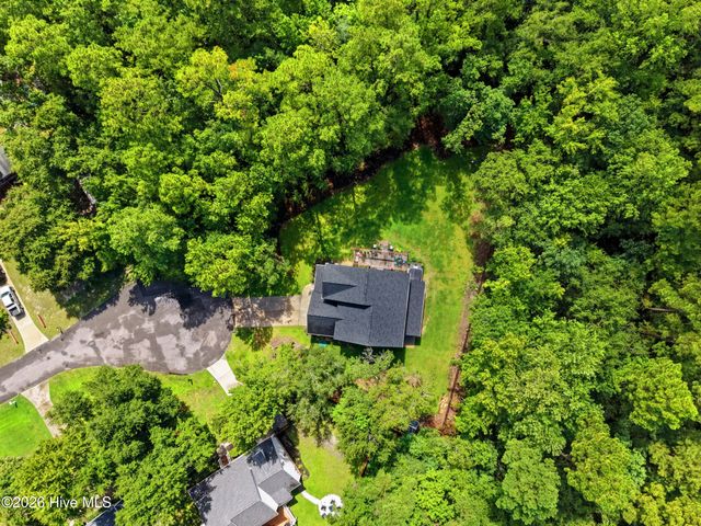 9897 Red Fox Run SE, Winnabow, NC 28479