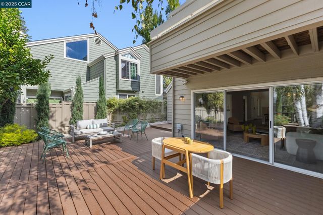 1839 Stratton Cir, Walnut Creek, CA 94598