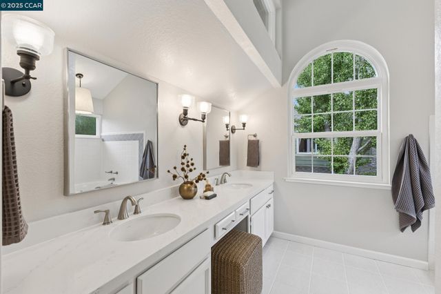 1839 Stratton Cir, Walnut Creek, CA 94598