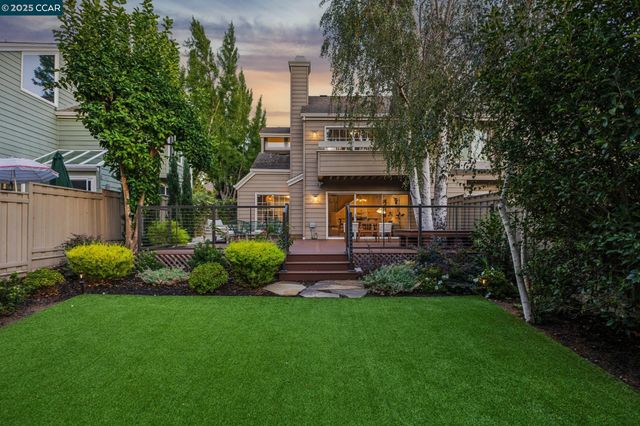 1839 Stratton Cir, Walnut Creek, CA 94598