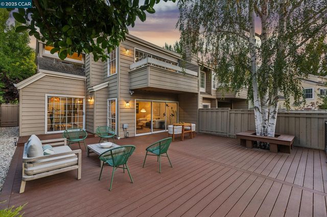 1839 Stratton Cir, Walnut Creek, CA 94598