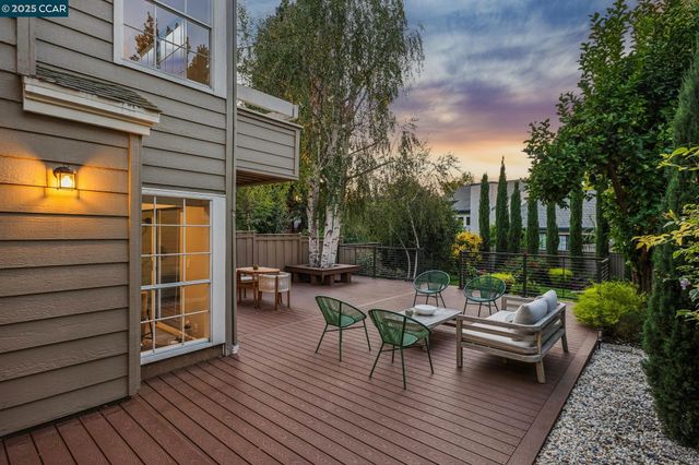 1839 Stratton Cir, Walnut Creek, CA 94598