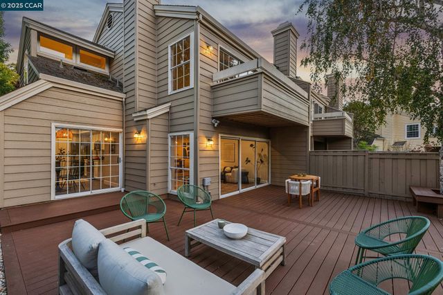 1839 Stratton Cir, Walnut Creek, CA 94598