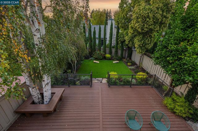 1839 Stratton Cir, Walnut Creek, CA 94598