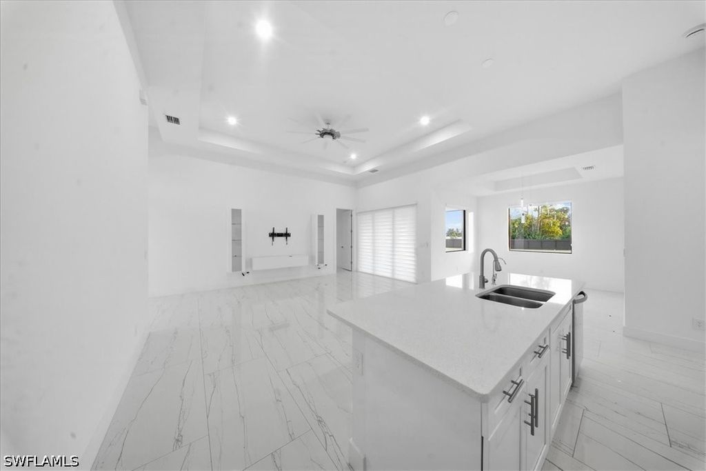 Image 15 of property listing at 1124 NE 35th LN, Cape Coral, FL 33909