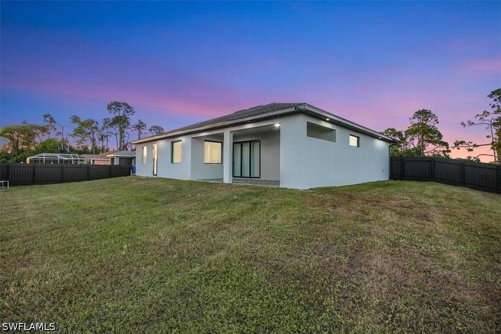 Image 34 of property listing at 1124 NE 35th LN, Cape Coral, FL 33909