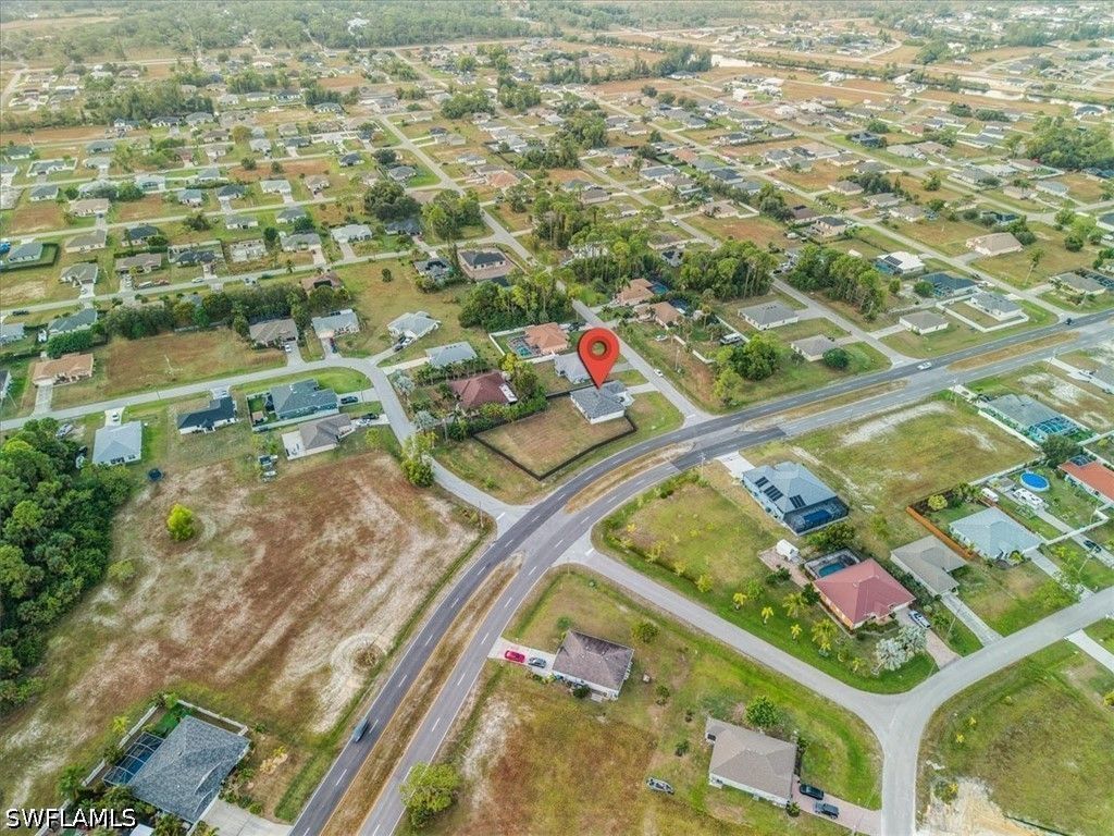 Image 47 of property listing at 1124 NE 35th LN, Cape Coral, FL 33909