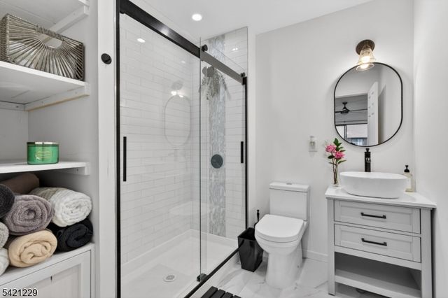 66 Kingsberry Dr 66, Franklin Twp., NJ 08873
