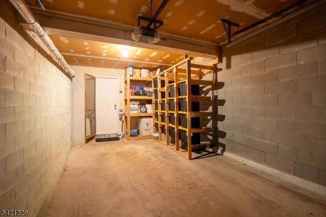 66 Kingsberry Dr 66, Franklin Twp., NJ 08873
