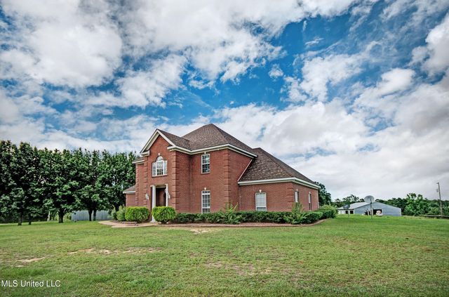 10010 Hwy 427, Philadelphia, MS 39350