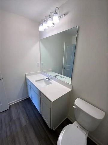 976 Feldman, Loganville, GA 30052