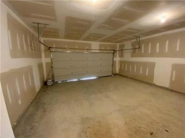 976 Feldman, Loganville, GA 30052