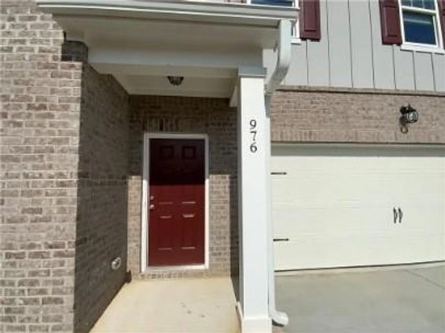 976 Feldman, Loganville, GA 30052