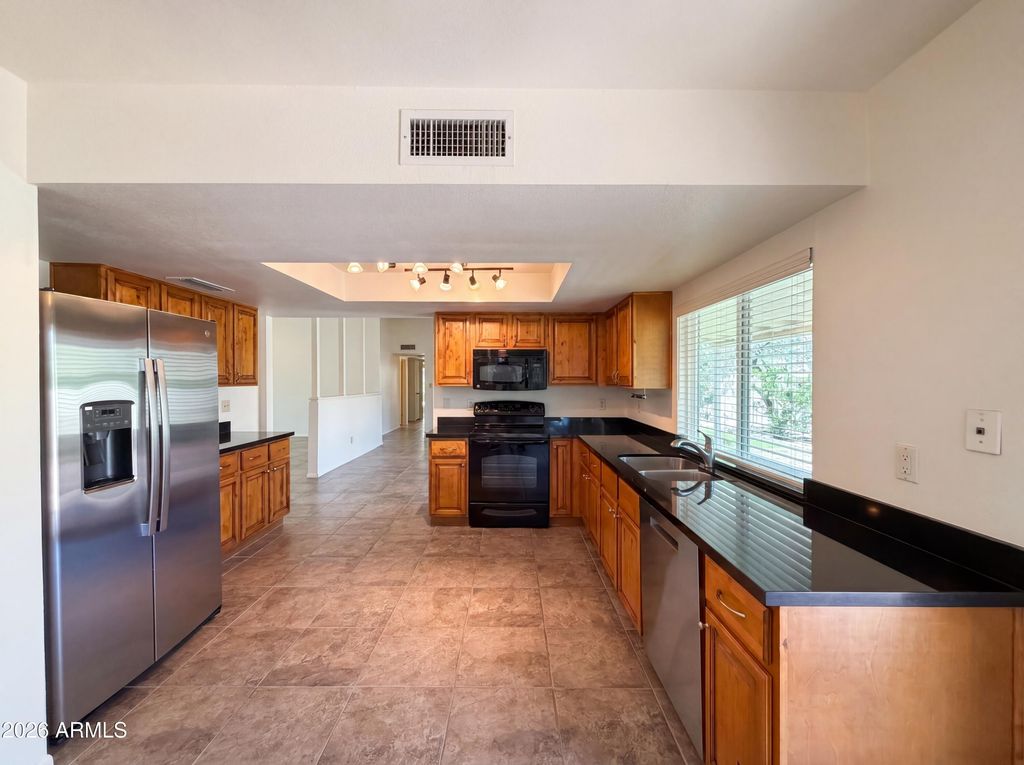 2346 E MESCAL Street, Phoenix, AZ 85028 — photo 2