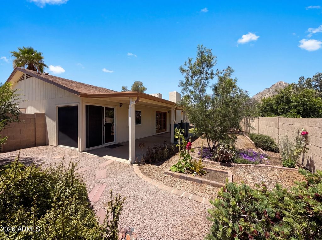 2346 E MESCAL Street, Phoenix, AZ 85028 — photo 5