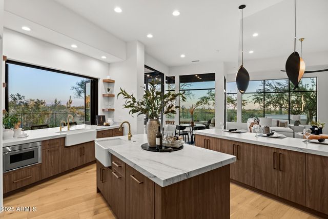 9405 N 129TH Place, Scottsdale, AZ 85259