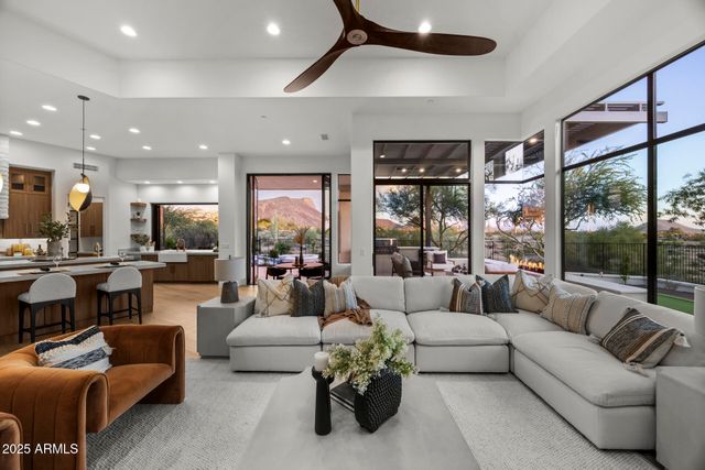 9405 N 129TH Place, Scottsdale, AZ 85259