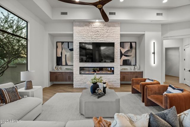 9405 N 129TH Place, Scottsdale, AZ 85259