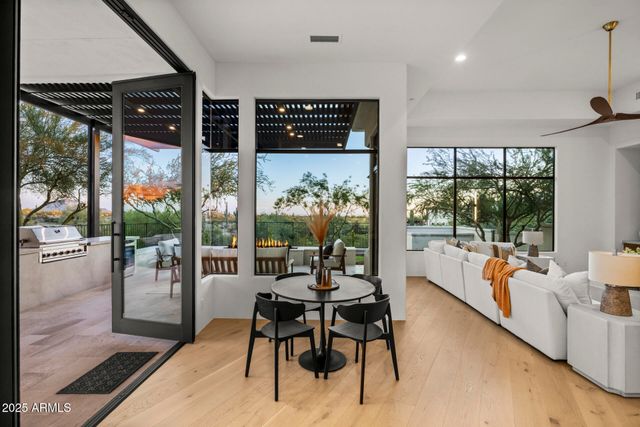 9405 N 129TH Place, Scottsdale, AZ 85259