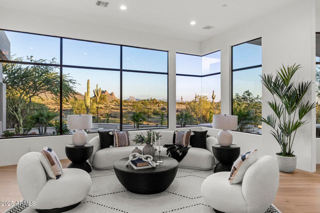 9405 N 129TH Place, Scottsdale, AZ 85259