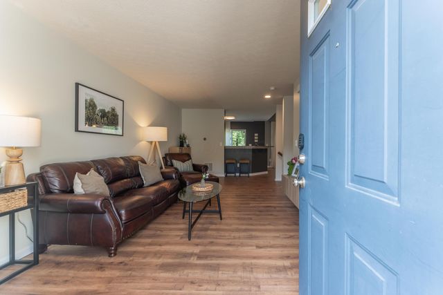 6482 Ash Rock Circle, Westerville, OH 43081