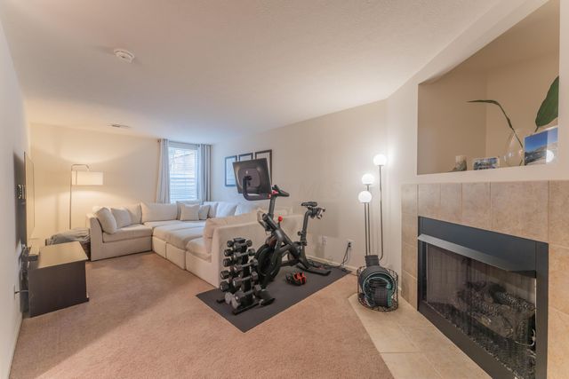 6482 Ash Rock Circle, Westerville, OH 43081